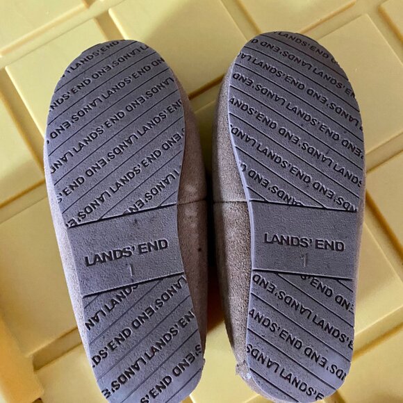 Girls Lands'End Brown Suede Leathers Slippers Moccasins Loafers Slip On … - Picture 5 of 5